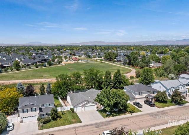 Property at 2888 W Wilder St, Meridian, ID 83646, 3 beds, 2 baths