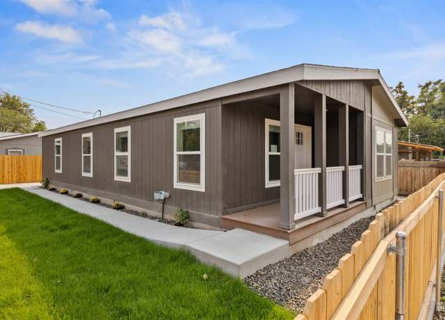 Property at 1315 2nd St N, Nampa, ID 83687, 3 beds, 2 baths
