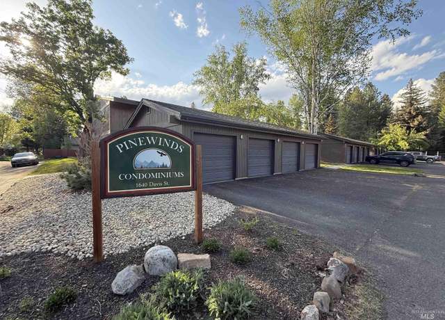 Property at 1640 N Davis Ave #3, Mccall, ID 83646, 2 beds, 2 baths