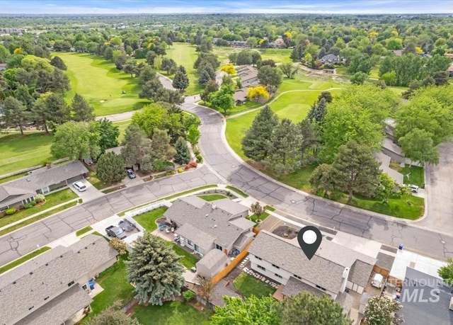 Property at 898 N Pebble Beach Way, Eagle, ID 83616, 4 beds, 2.5 baths