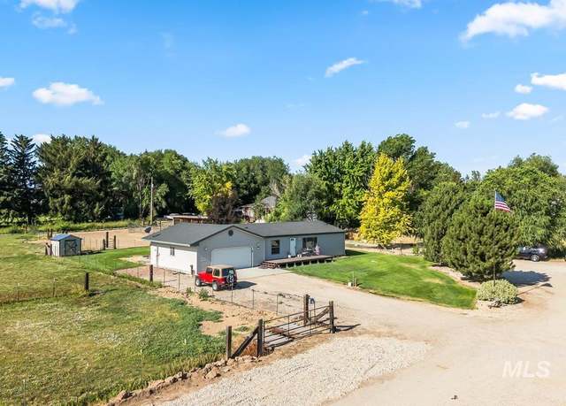 Property at 3015 Gavin Dr, Nampa, ID 83686, 3 beds, 2 baths