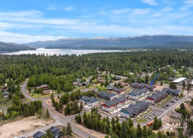 Property at 302 Broken Crk, Mccall, ID 83638, 3 beds, 3 baths