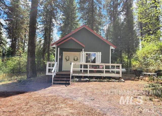 Property at 4 Shadow Ln, Garden Valley, ID 83622, 1 bed, 1 bath