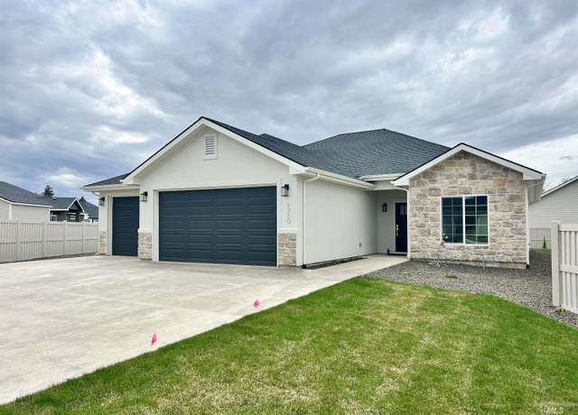 Property at 1330 Medara Ave, Payette, ID 83661, 3 beds, 2 baths