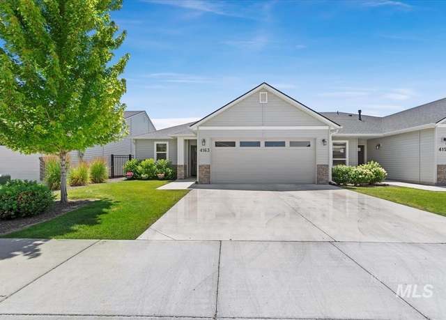 Property at 4163 E Blueberry St, Meridian, ID 83642, 2 beds, 2 baths