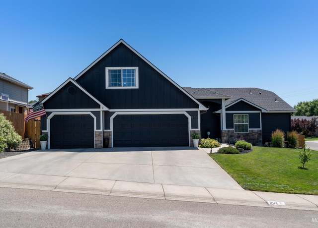 Property at 802 W Trine Loop, Nampa, ID 83686, 3 beds, 2 baths