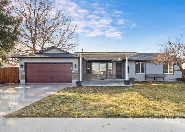 Property at 2315 Wildflower Dr, Nampa, ID 83686, 3 beds, 2 baths