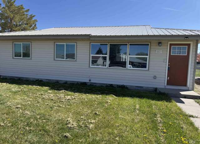 Property at 527 Malta Ave, Burley, ID 83318, 3 beds, 1 bath