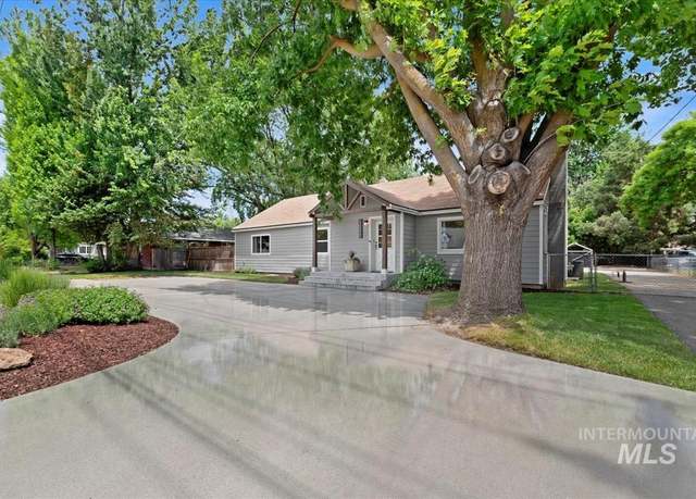 Property at 3200 N 36th St, Boise, ID 83703-7300, 3 beds, 1.5 baths