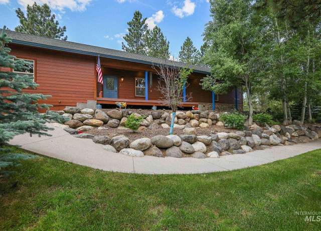 Property at 199 Current Dr, Mccall, ID 83638, 4 beds, 3 baths