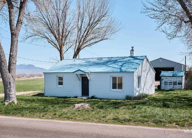 Property at 3512 Bowman Rd, Emmett, ID 83617, 2 beds, 1 bath