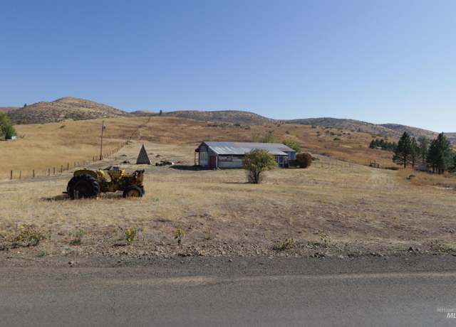 Property at 1854 S Exeter Rd, Council, ID 83612, 1 bed, 1 bath