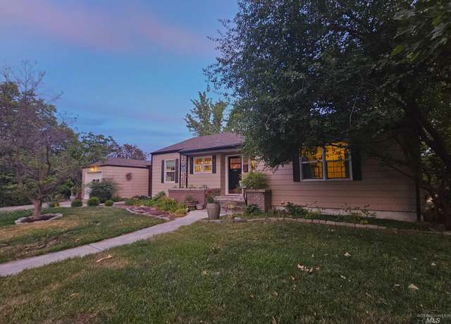 Property at 102 18th Ave, Lewiston, ID 83501, 5 beds, 1.5 baths