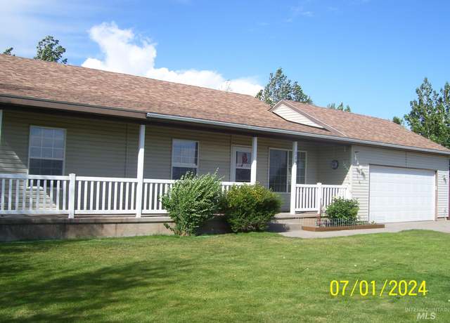 Property at 113 Soldier Dr, West Magic, ID 83352, 3 beds, 2 baths