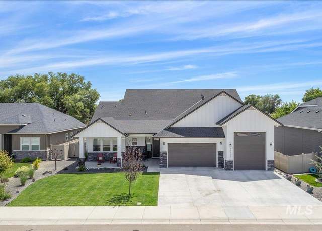 Property at 11137 Red Mountain St, Caldwell, ID 83605-2009, 3 beds, 2.5 baths