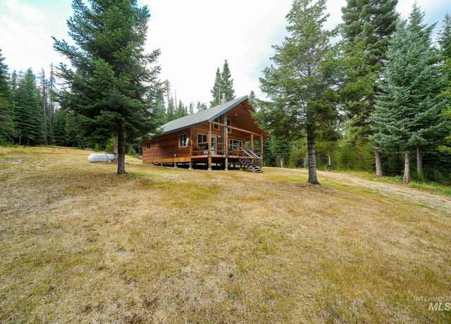 Property at 1022 Maxwell Ln, Elk City, ID 83525, 2 beds, 1 bath