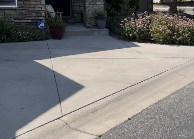 Property at 4947 N Ellicott, Garden City, ID 83714, 2 beds, 2 baths