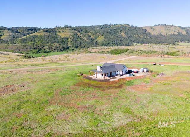 Property at 2190 Coyote Run, Council, ID 83612, 3 beds, 2 baths
