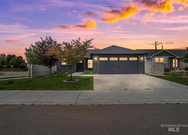 Property at 745 Baron Lakes Ave, Middleton, ID 83644, 3 beds, 2 baths