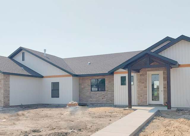 Property at 731 Clear Springs St, Burley, ID 83318, 4 beds, 2 baths