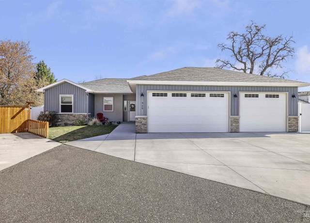 Property at 929 Applewood Dr, Buhl, ID 83316, 3 beds, 2 baths