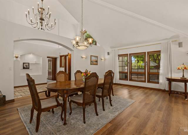 Property at 11026 W Treeline Dr, Boise, ID 83713, 5 beds, 3.5 baths