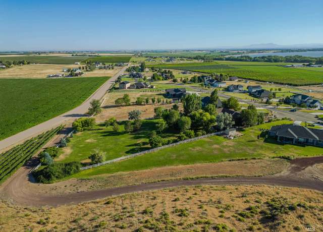 Property at 13049 Waterview Rd, Caldwell, ID 83607, 3 beds, 4 baths