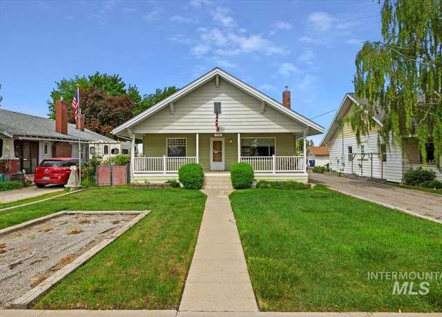 Property at 736 Yakima Ave, Filer, ID 83328, 3 beds, 1 bath