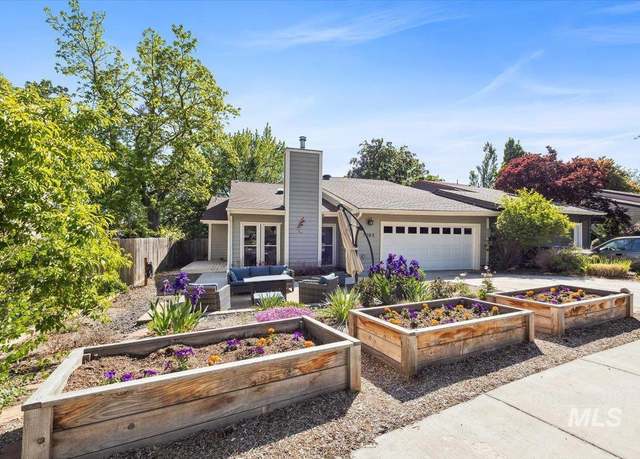 Property at 1803 E Danmor Dr, Boise, ID 83712, 3 beds, 2 baths