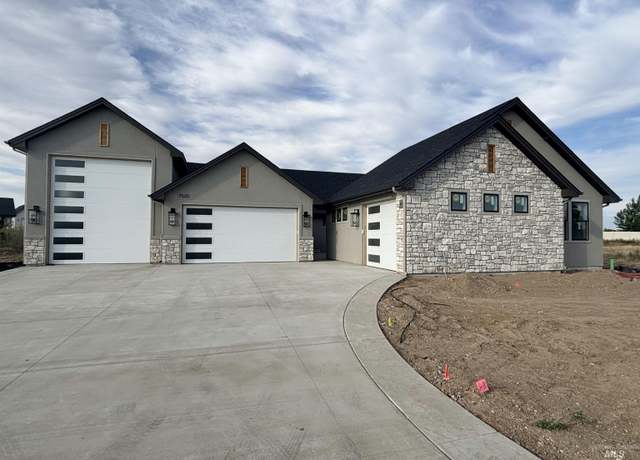 Property at L9 B1 Midberry Ct, Nampa, ID 83687, 4 beds, 3.5 baths
