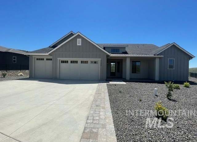Property at 5249 W Kloe Ct #806, Boise, ID 83714, 3 beds, 2.5 baths