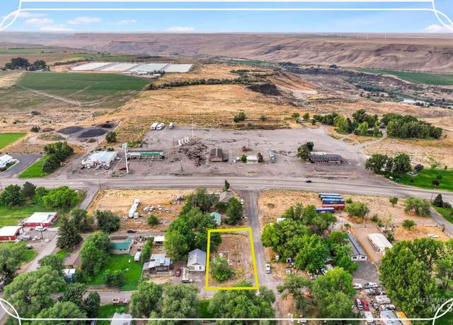 Property at 331 High St, Bliss, ID 83314