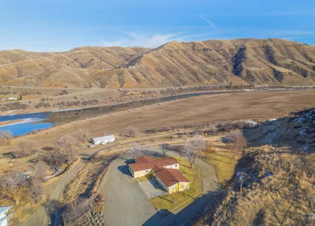 Property at 138 River Mountain Rd, White Bird, ID 83554, 3 beds, 2 baths