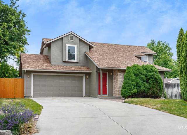 Property at 1417 E Falcon Rim Ct, Eagle, ID 83616, 3 beds, 2.5 baths