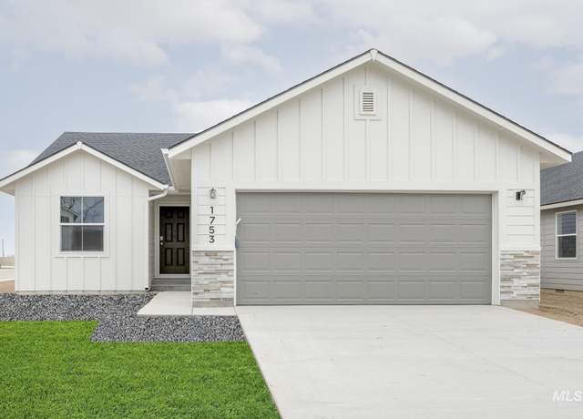 Property at 1753 SW Pegasus Peak Ave, Mountain Home, ID 83647, 3 beds, 2 baths