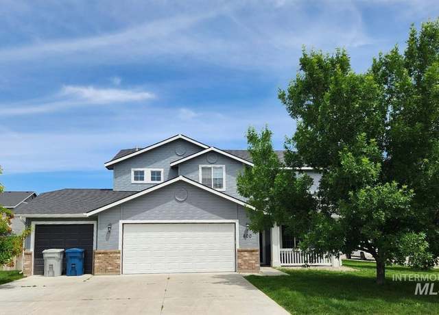 Property at 600 SW Portal, Mountain Home, ID 83647, 4 beds, 2.5 baths