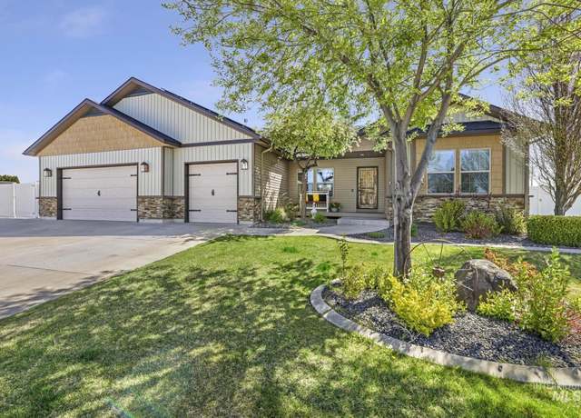 Property at 911 Ballard Way, Kimberly, ID 83341, 5 beds, 3 baths