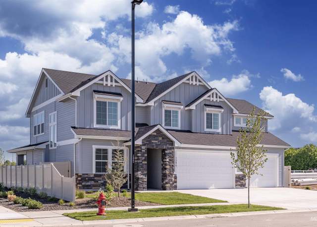 Property at 1246 E Rio Chico Dr, Kuna, ID 83634, 5 beds, 3.5 baths