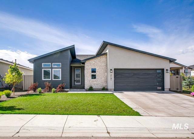 Property at 2191 W Herron Ridge Dr, Nampa, ID 83686, 3 beds, 2.5 baths