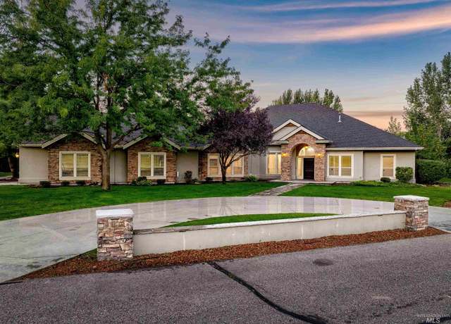 Property at 103 S Alder Ln, Eagle, ID 83616, 4 beds, 4 baths