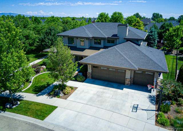 Property at 3789 W Dublin Dr, Eagle, ID 83616, 5 beds, 3.5 baths