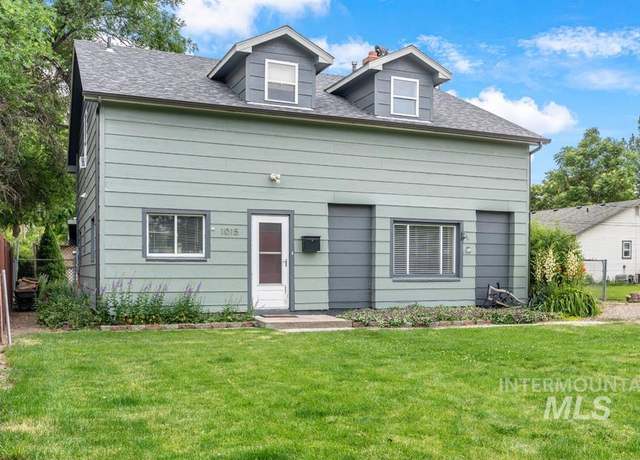 Property at 1015 E Park, Weiser, ID 83672, 4 beds, 1.5 baths