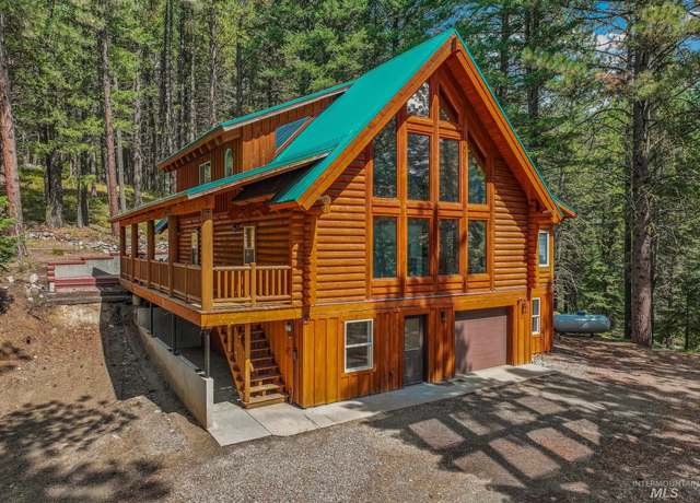Property at 62 Jughandle Dr, Mccall, ID 83638, 3 beds, 2 baths