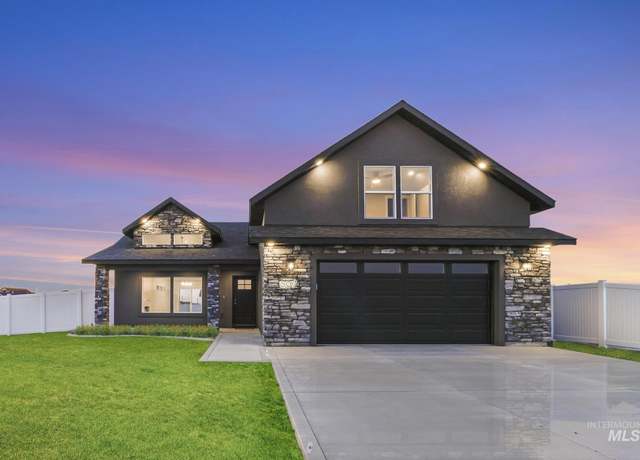 Property at 507 Jesse Ave, Twin Falls, ID 83301, 4 beds, 2.5 baths