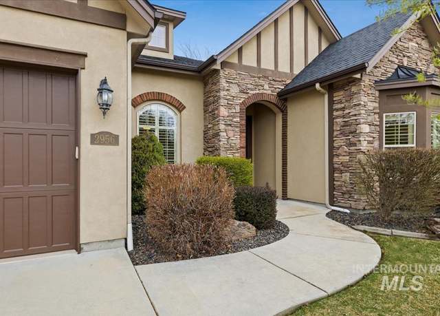 Property at 2956 NW 11th Ave, Meridian, ID 83646, 3 beds, 2 baths