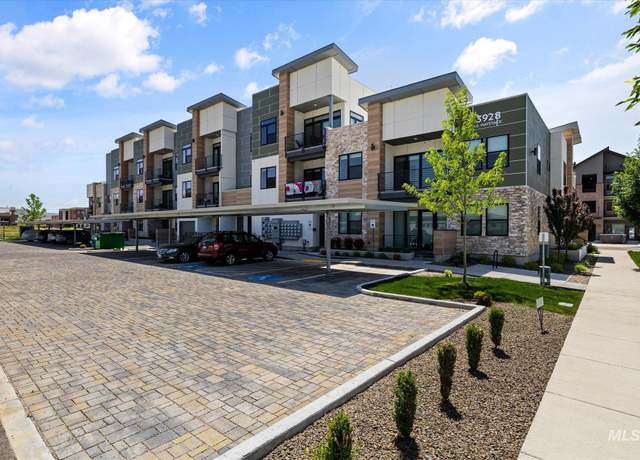 Property at 3928 E Haystack St #208, Boise, ID 83716, 2 beds, 2 baths