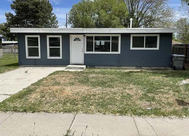 Property at 825 S 12th E, Mountain Home, ID 83647, 2 beds, 1 bath