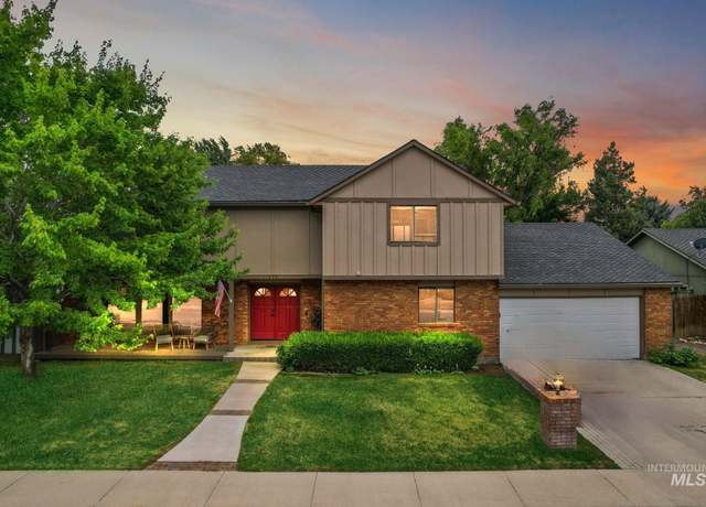 Property at 11899 W Goldenrod Dr, Boise, ID 83713, 5 beds, 3.5 baths