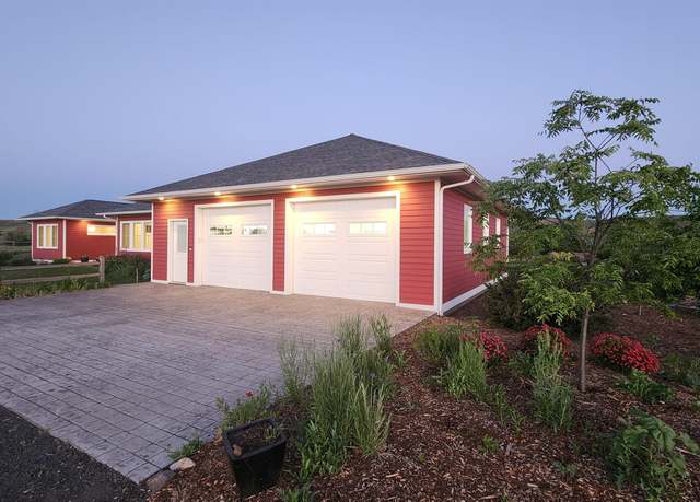 Property at 3112 Darby Rd, Moscow, ID 83843, 3 beds, 3 baths