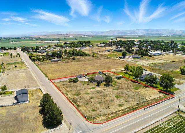 Property at 5951 Verde Dr, Nampa, ID 83686, 3 beds, 3 baths